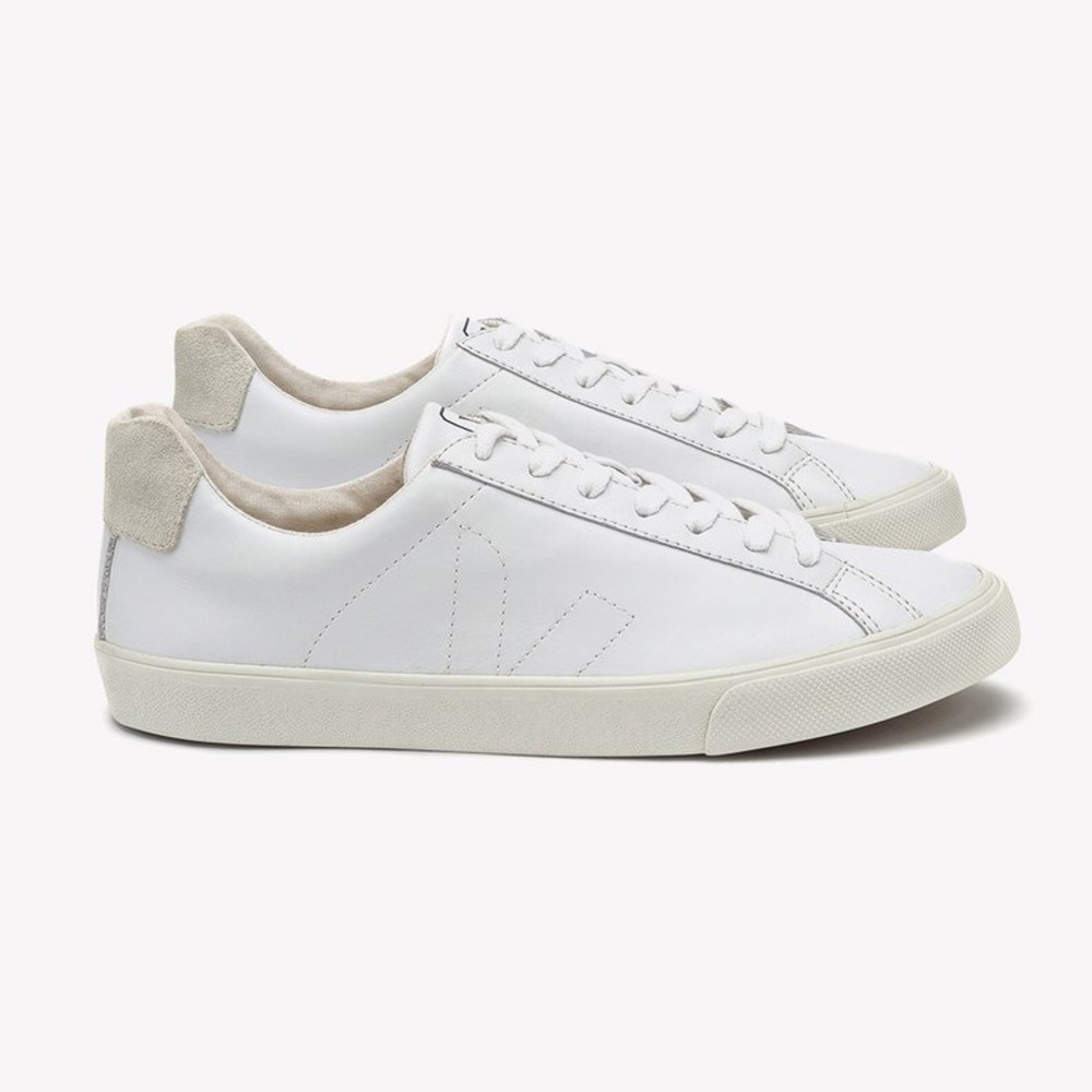 Men’s White Veja EsplarSneakers